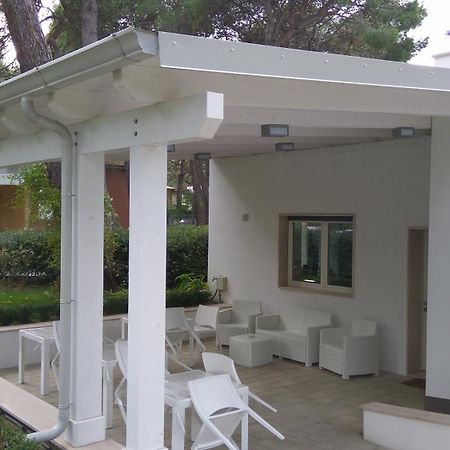 Il Melograno B&B Кастеланета Марина Екстериор снимка