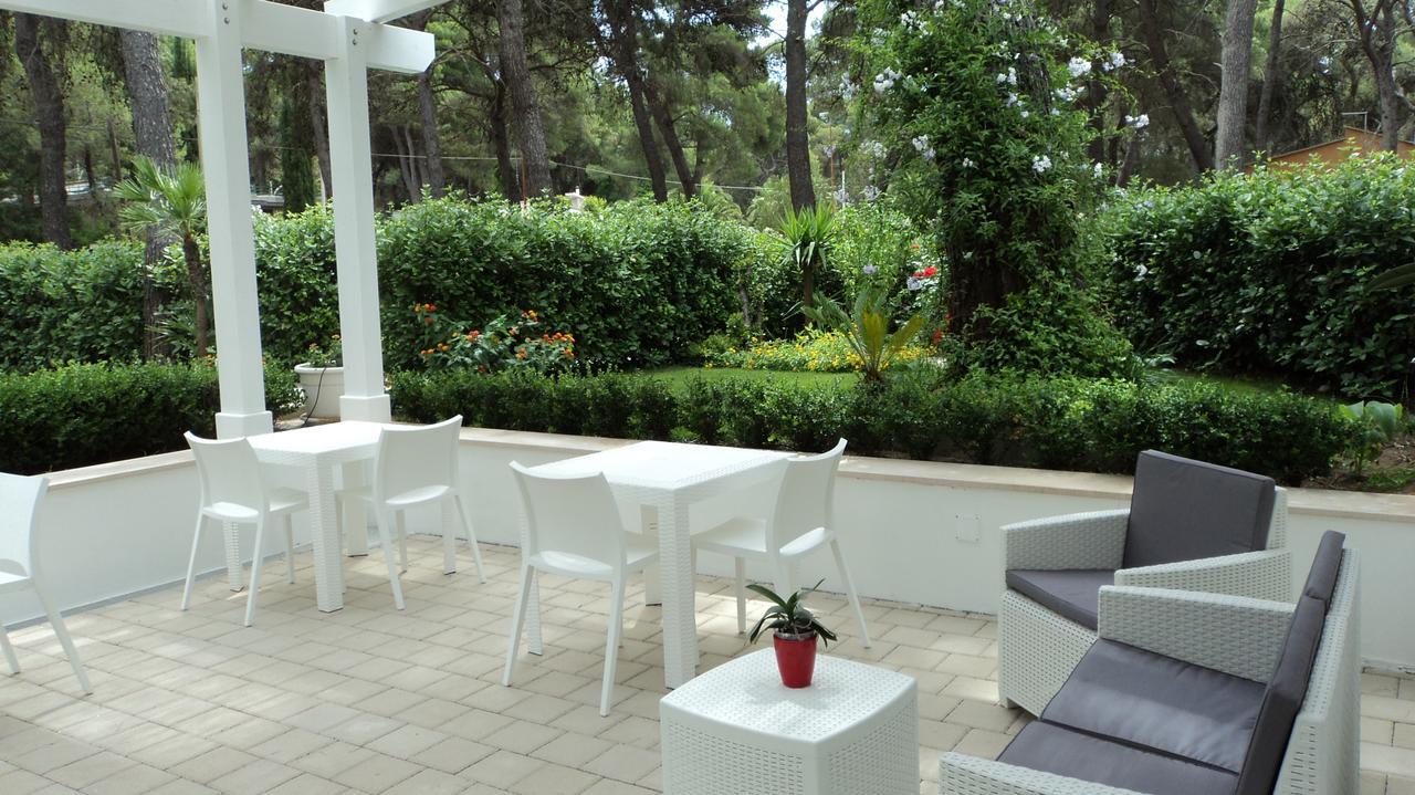 Il Melograno B&B Кастеланета Марина Екстериор снимка