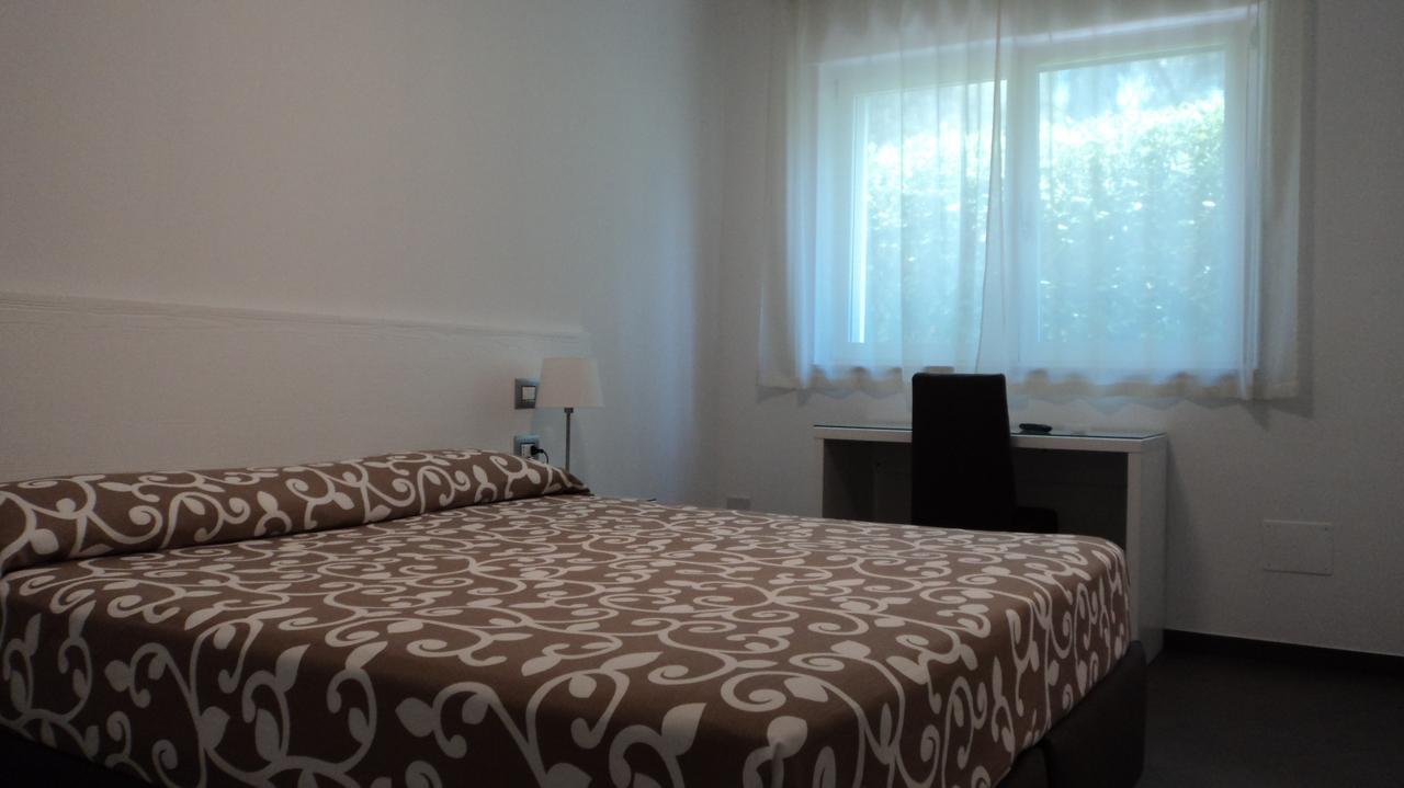 Il Melograno B&B Кастеланета Марина Екстериор снимка