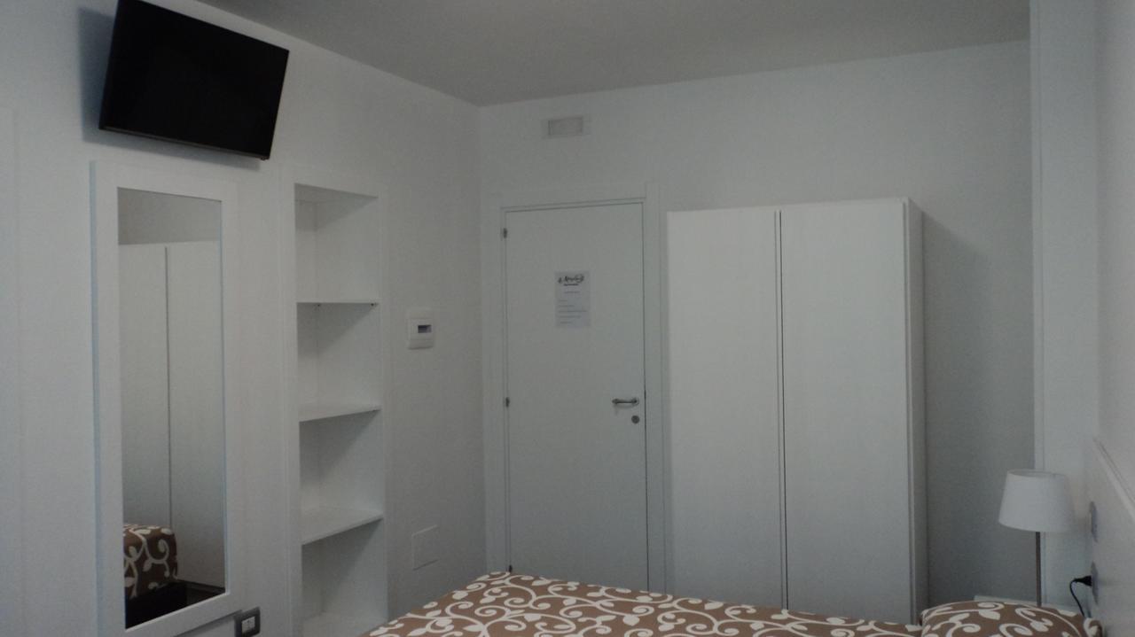 Il Melograno B&B Кастеланета Марина Екстериор снимка